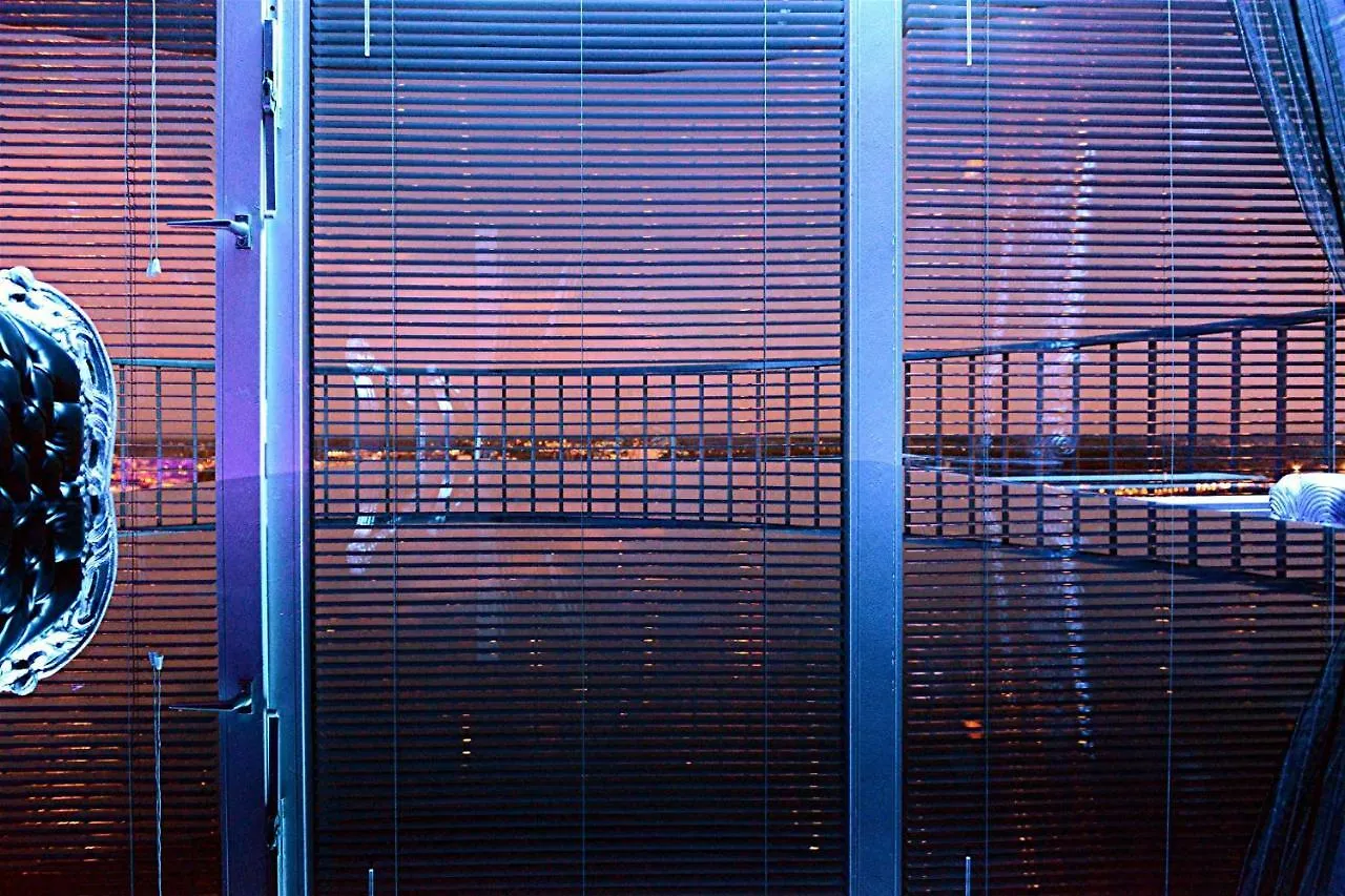 Apartment Royal - Sky - Suite Augsburg